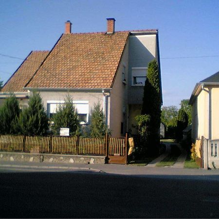 Hotel Marika Haus Bük Exteriér fotografie