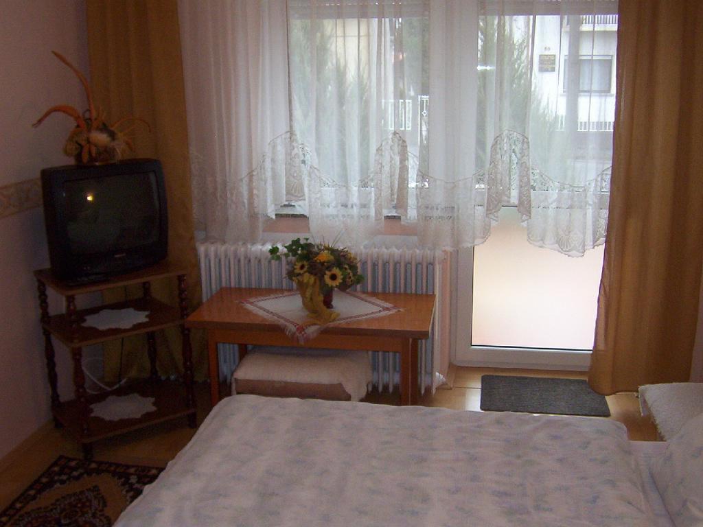 Hotel Marika Haus Bük Pokoj fotografie