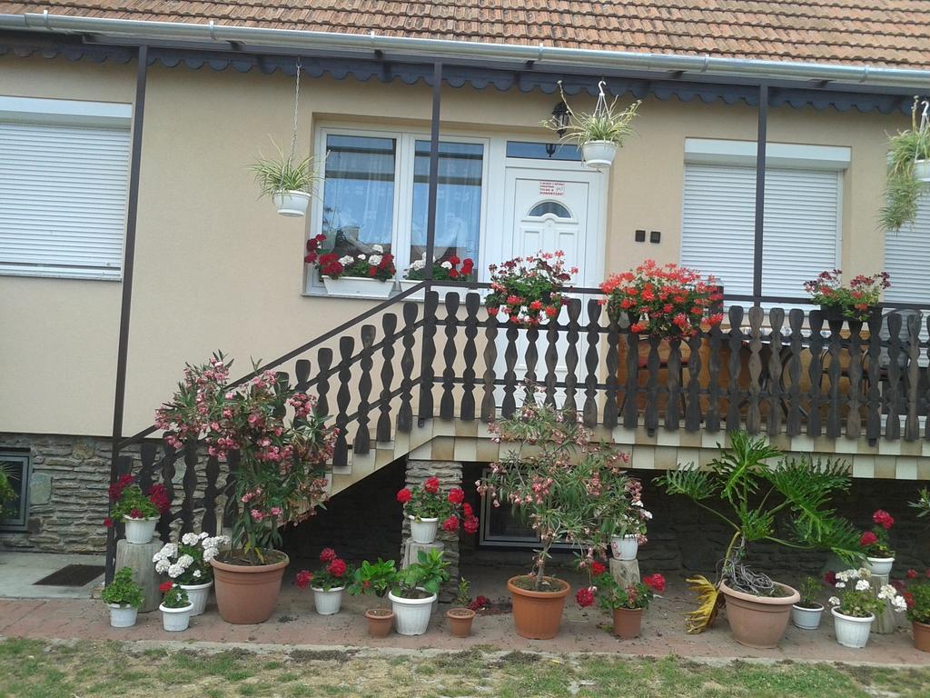 Hotel Marika Haus Bük Pokoj fotografie
